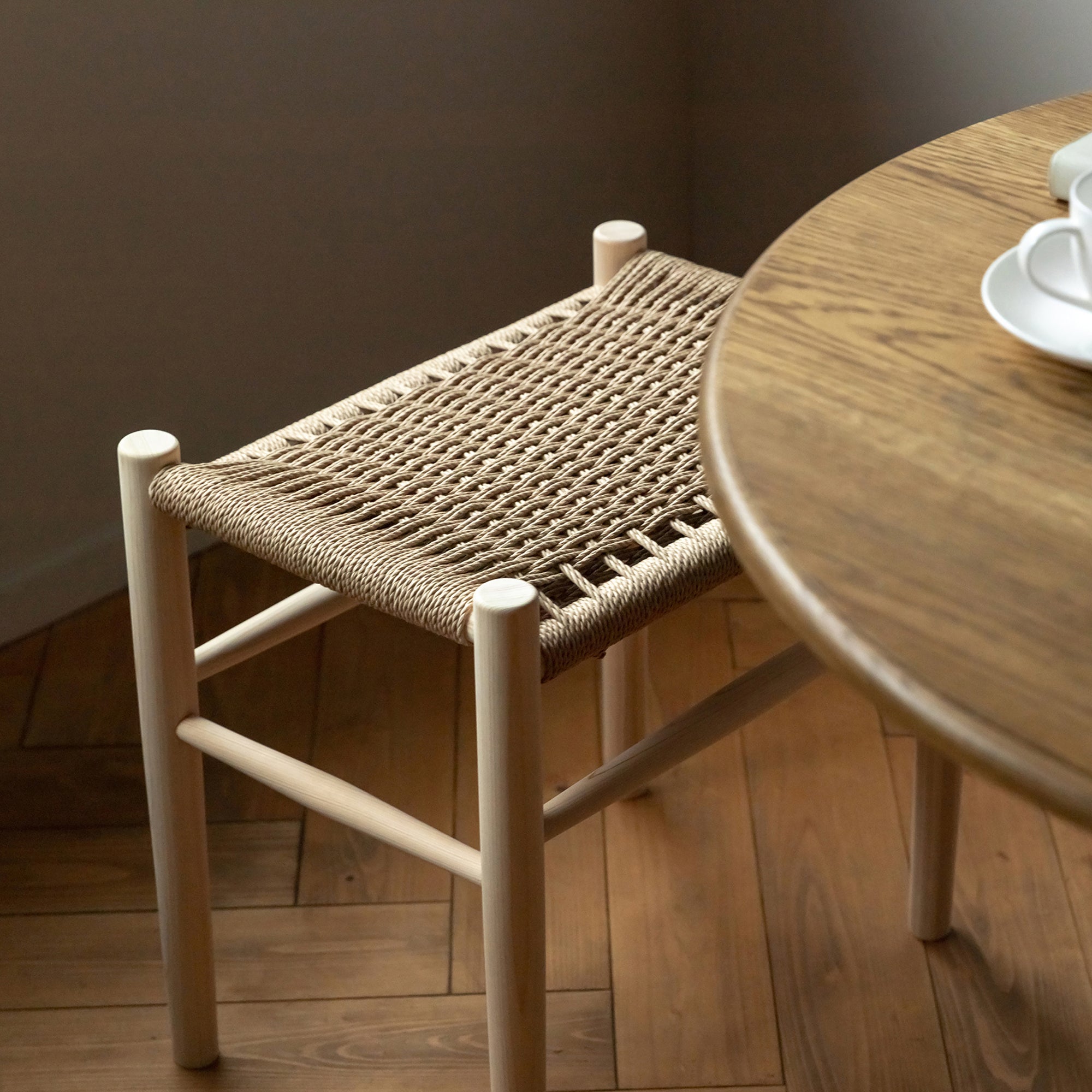 Paper Cord High Stool - Complete