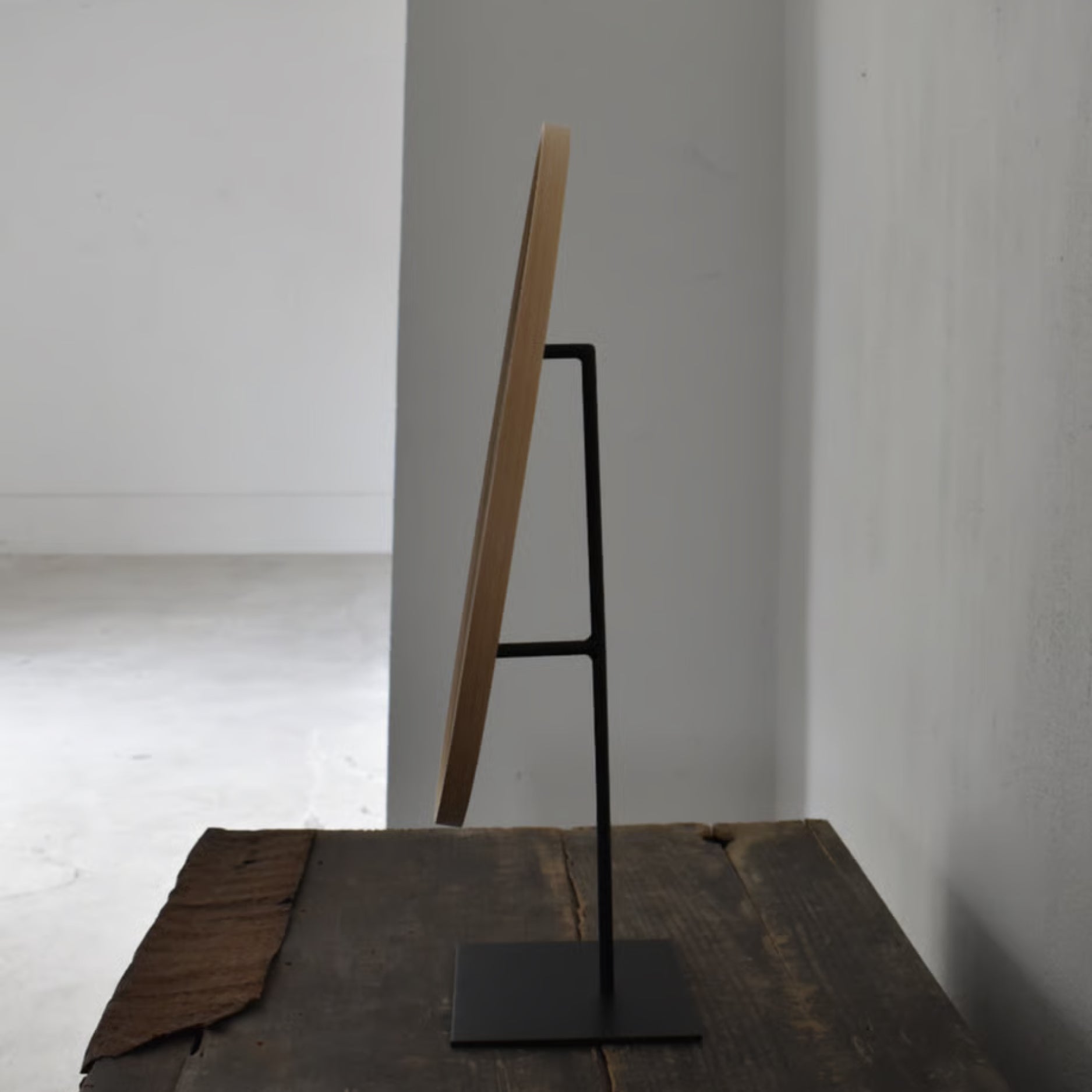Miyagawa Mirror Stand