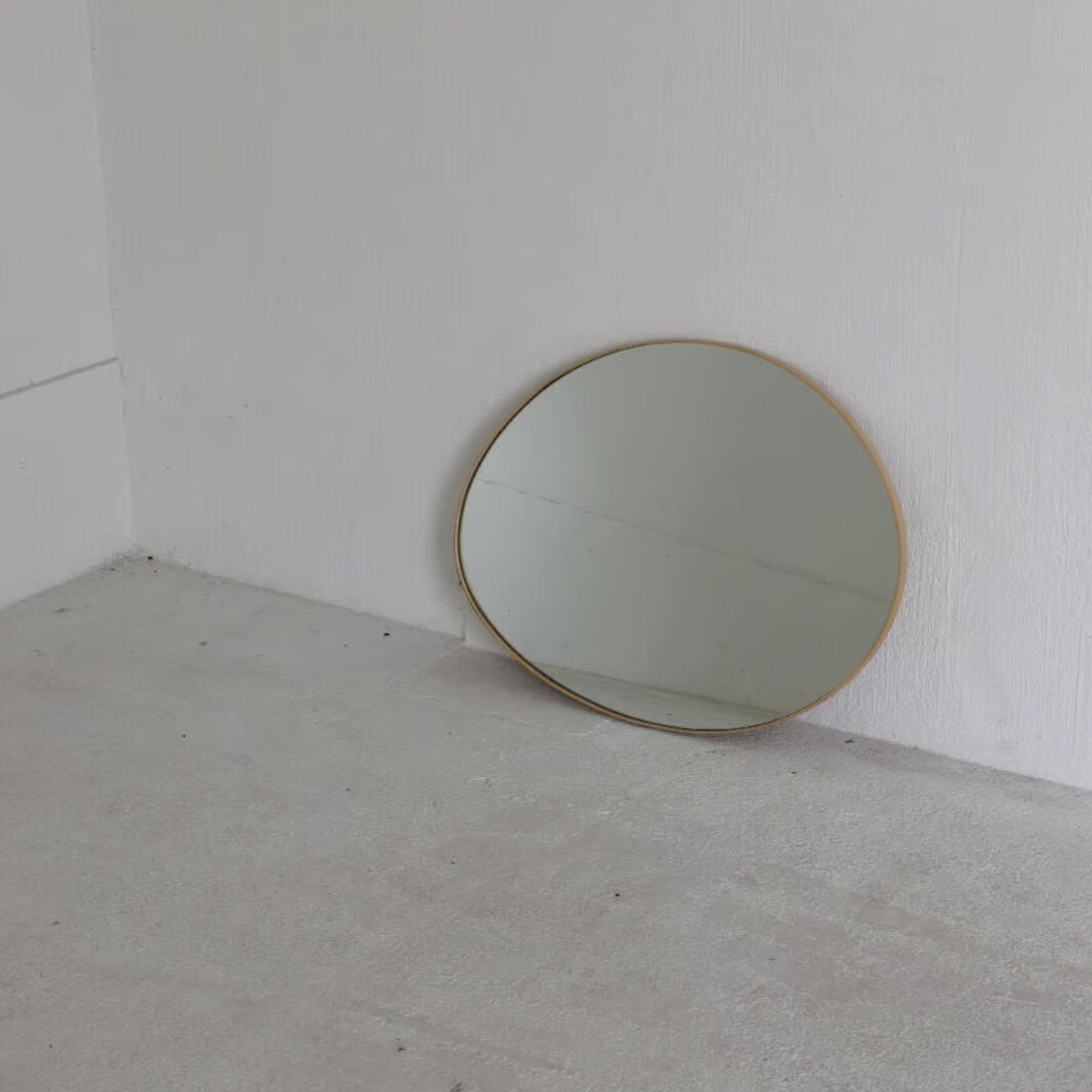 Miyagawa Mirror M