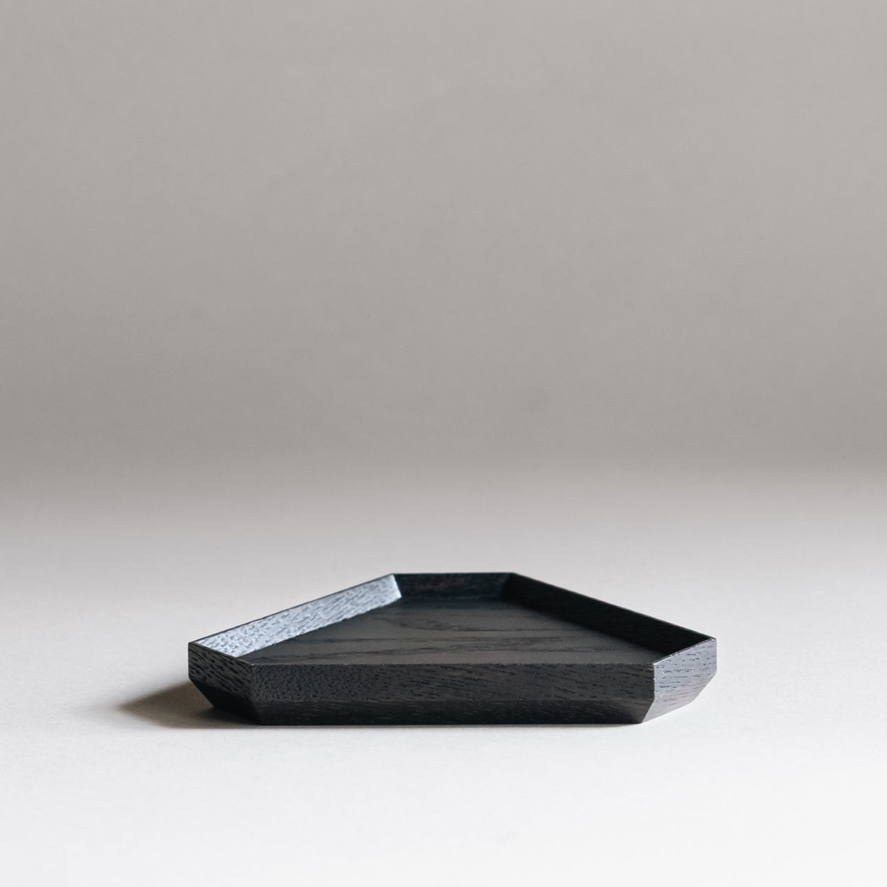 Tsum Triangular Tray