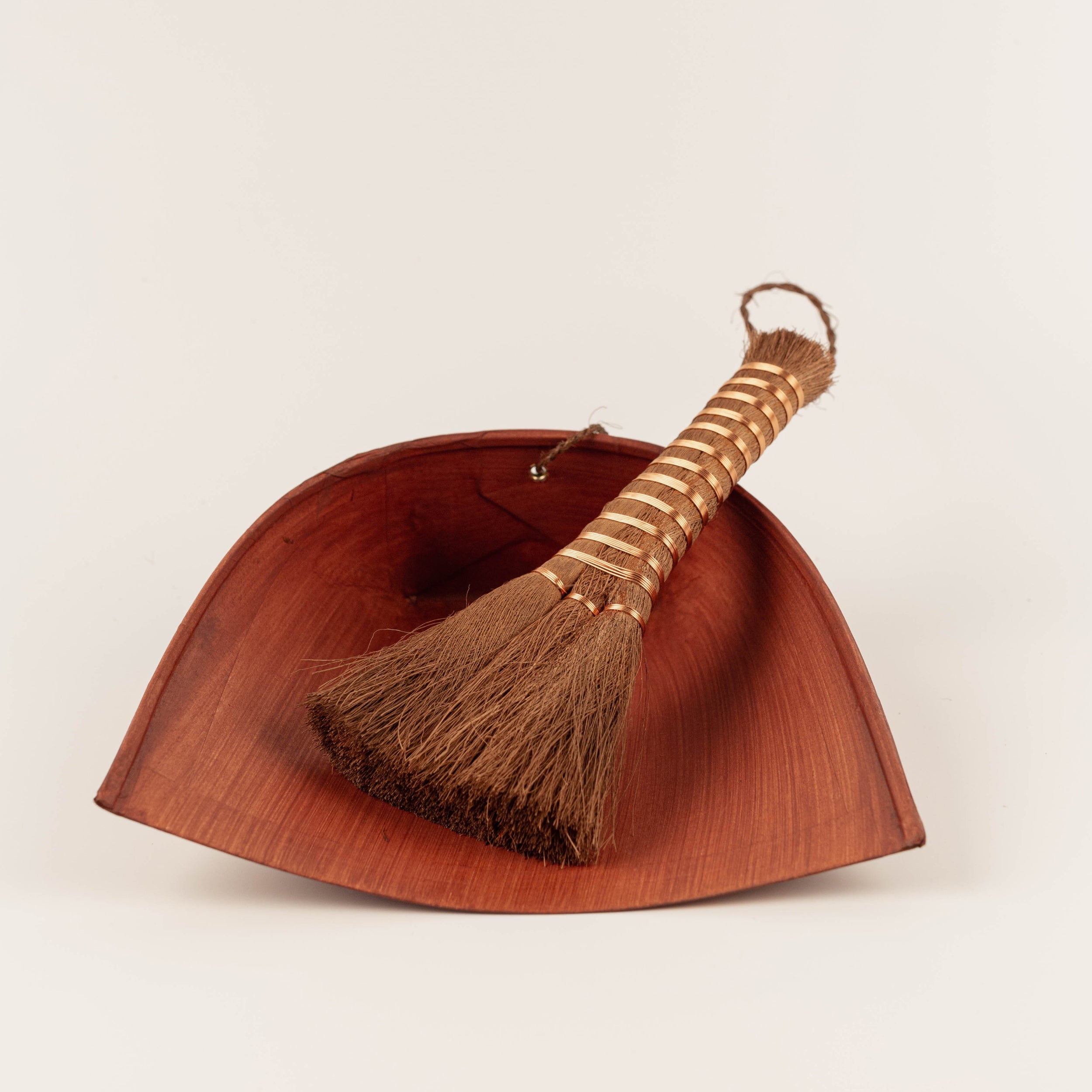 Shuro Hand Brush - Tomoe