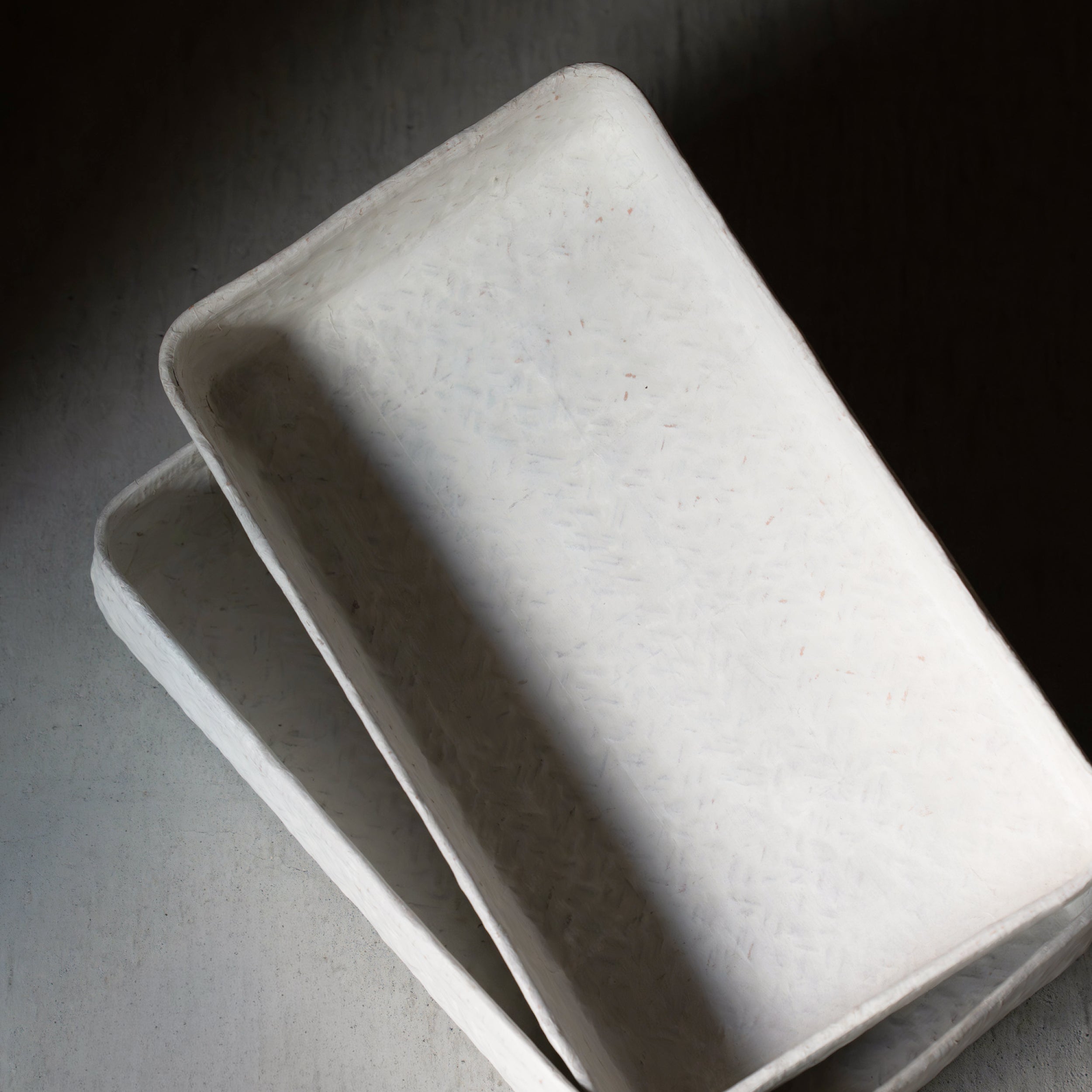 Antique Ikkanbari Basket - White