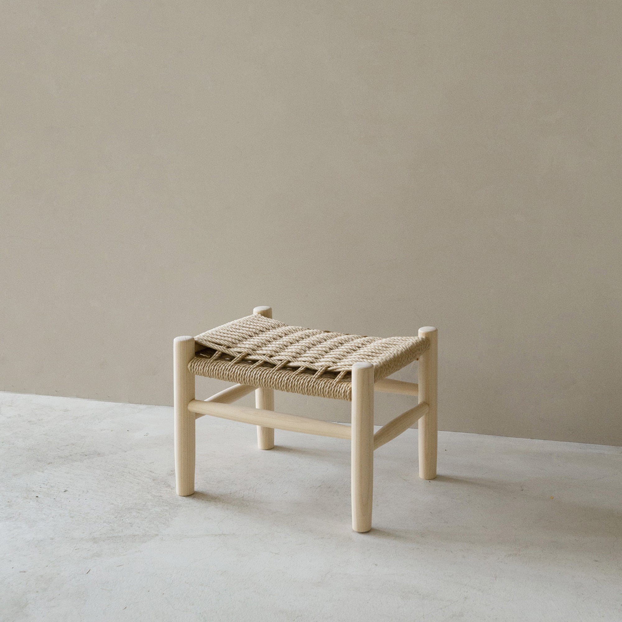 Paper Cord Mini Stool - Complete