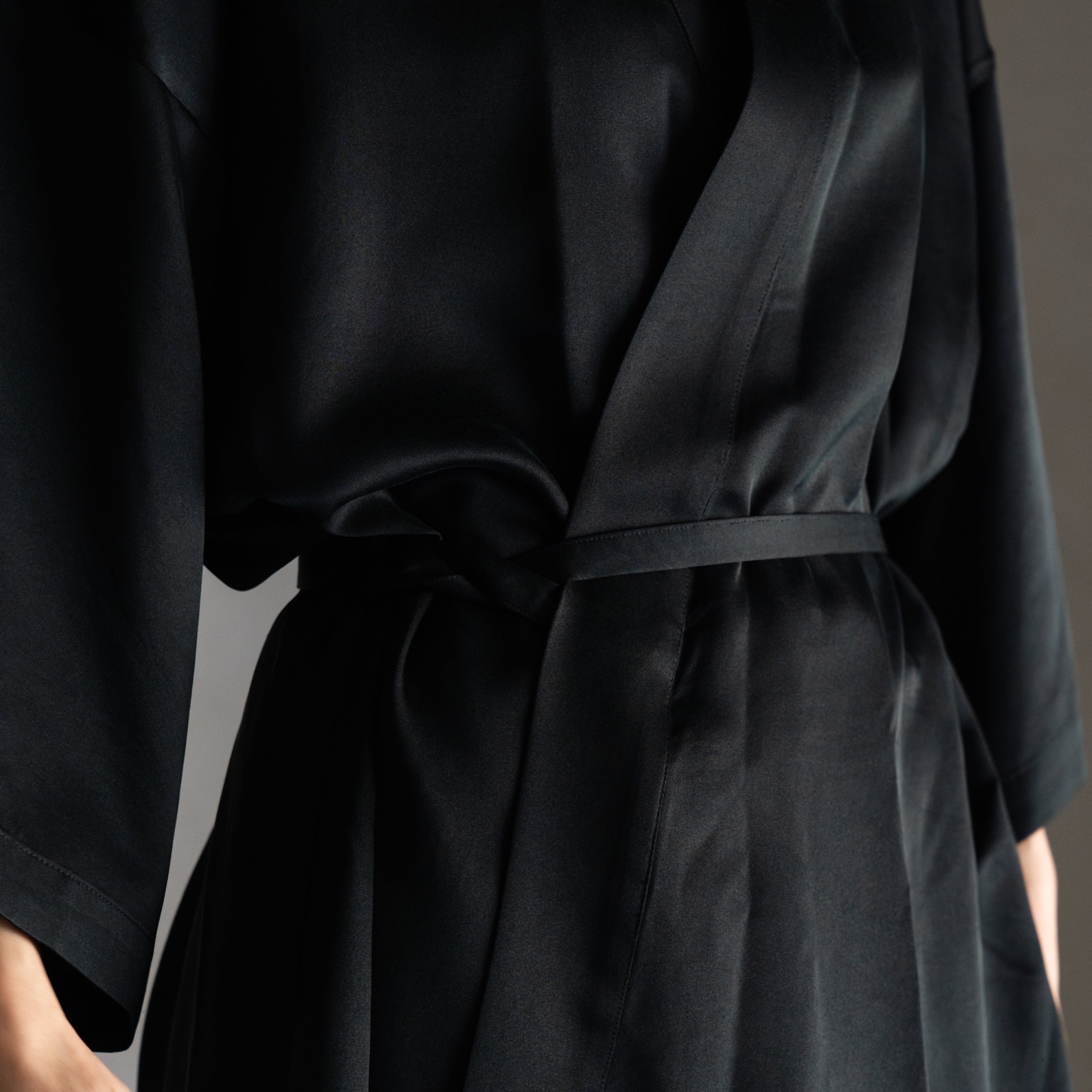 Silk Robe - Black